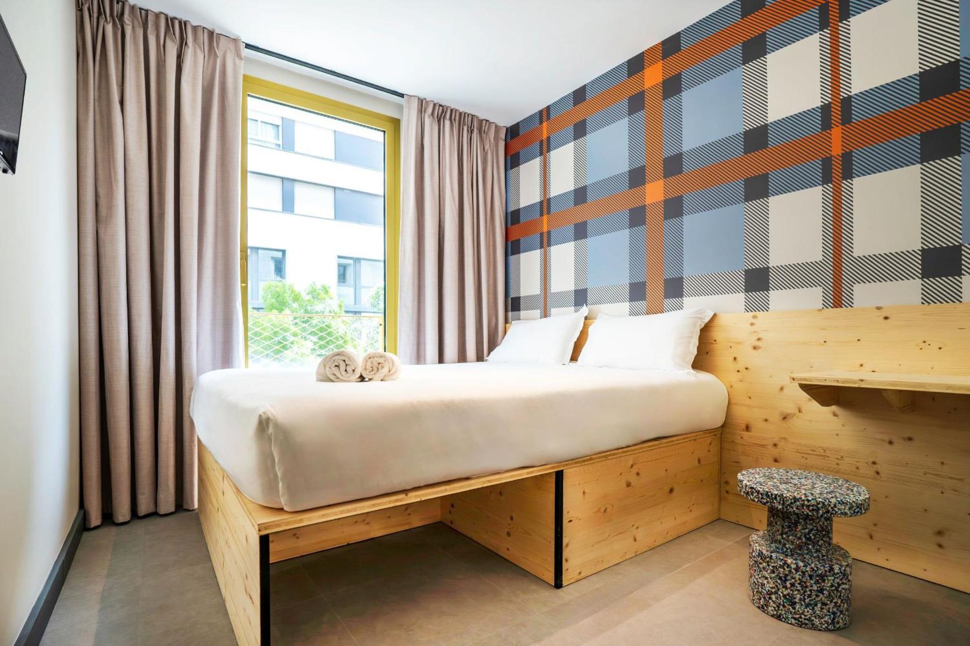 Easyhotel Marseille Euromed Bagian luar foto